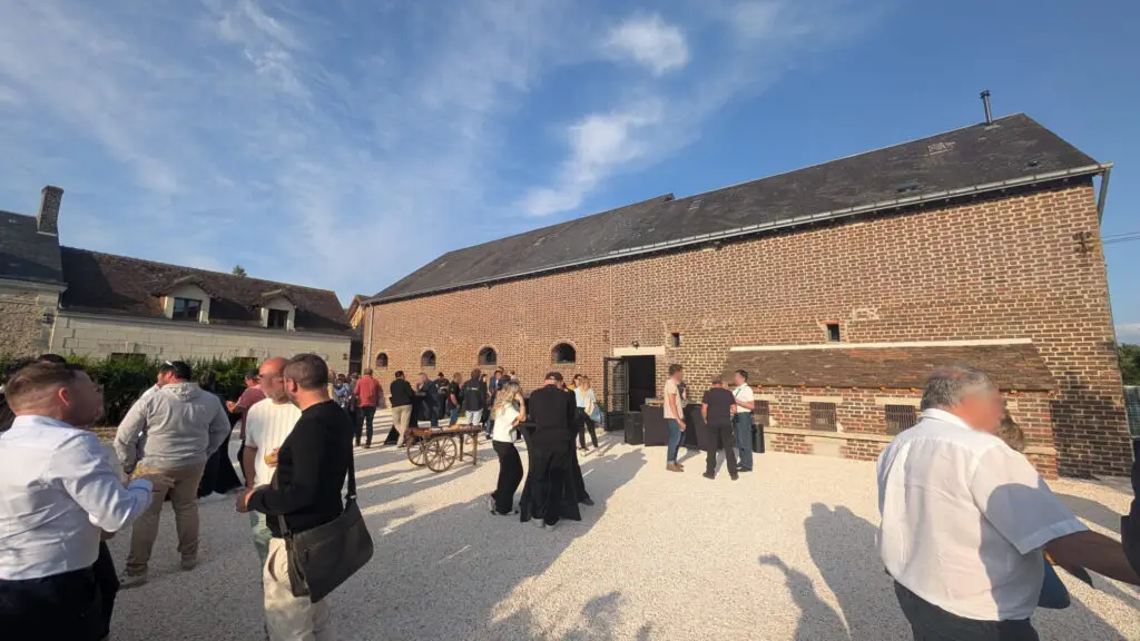 photo reception ext 2